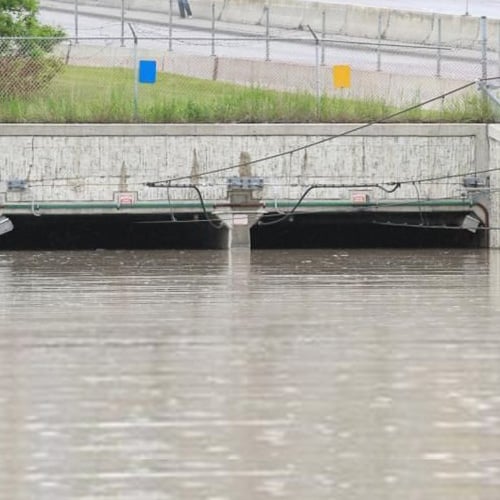 Calgary-Herald-2013-Flood-Gavin-Young-LRT-Tunnel-500x500